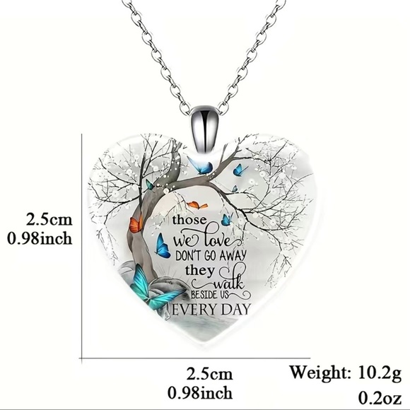 Keepsake Illustrated and Inscribed Heart Silver Necklace - "I love you today..." - Picture 3 of 6